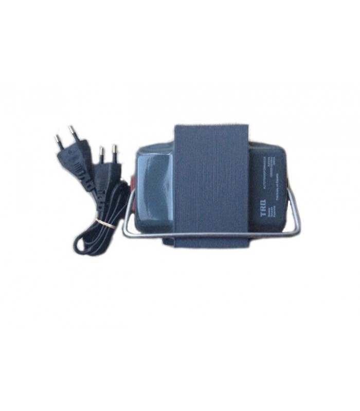 TRANSFORMADOR REVERSIBLE, TRANSFORMA DE 125V A 220V Y DE 220V A 125V Y 200VA. TRQ2526